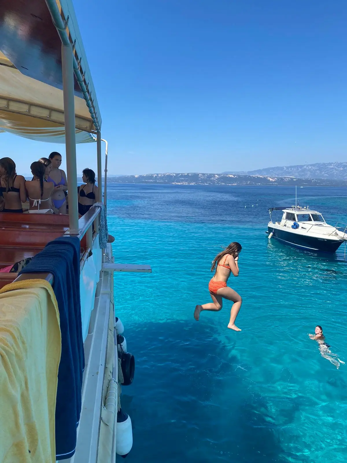 Birthday gathering on a private boat in Maslinica